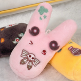 【在庫あり】トイレの幽霊キャラクターをモチーフにしたファンメイドぬいぐるみキーホルダー