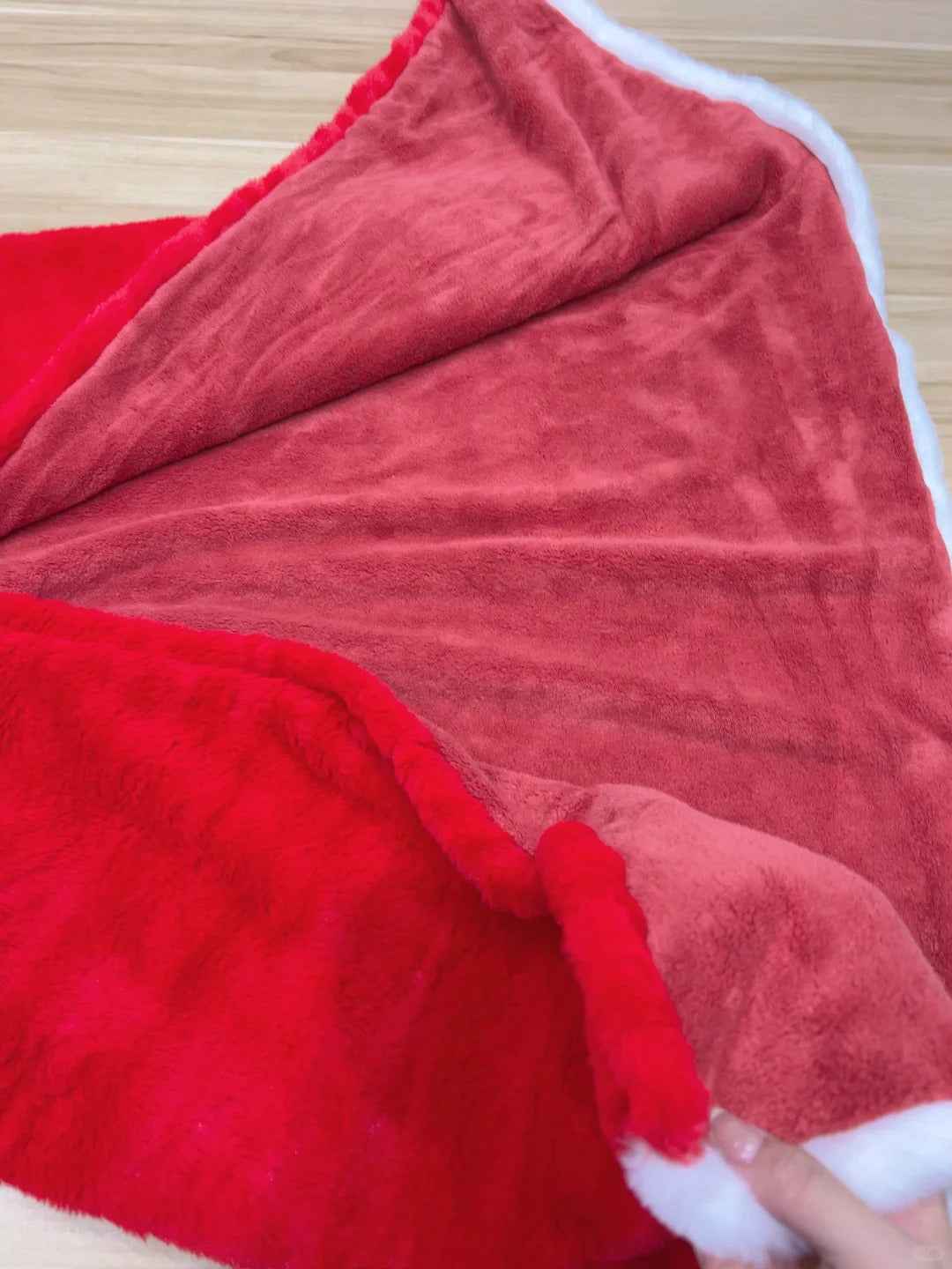 150cm/59inch Fuzzy Cloak (Pre-Sale)