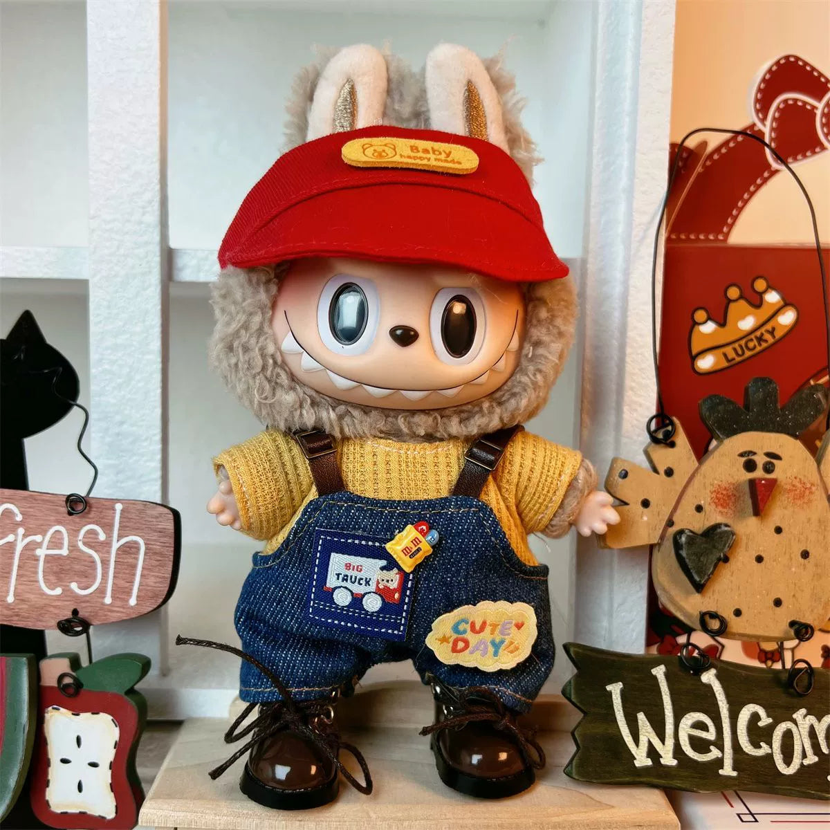 Painter Labubu Clothes | Handmade Labubu Outfit - Soft Friend